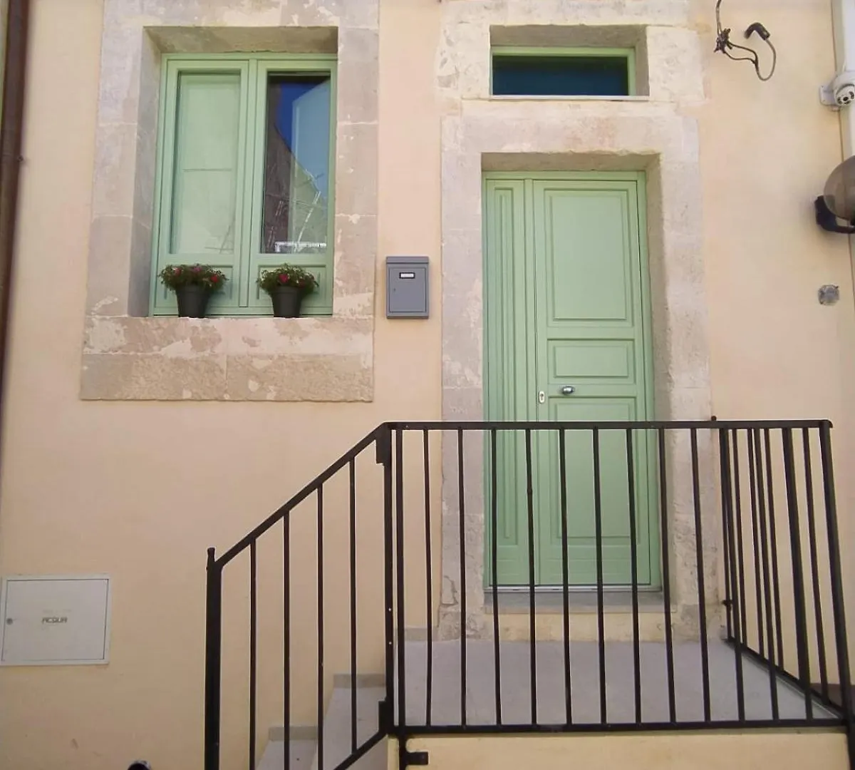 Casa Ellera Villa Noto Italy